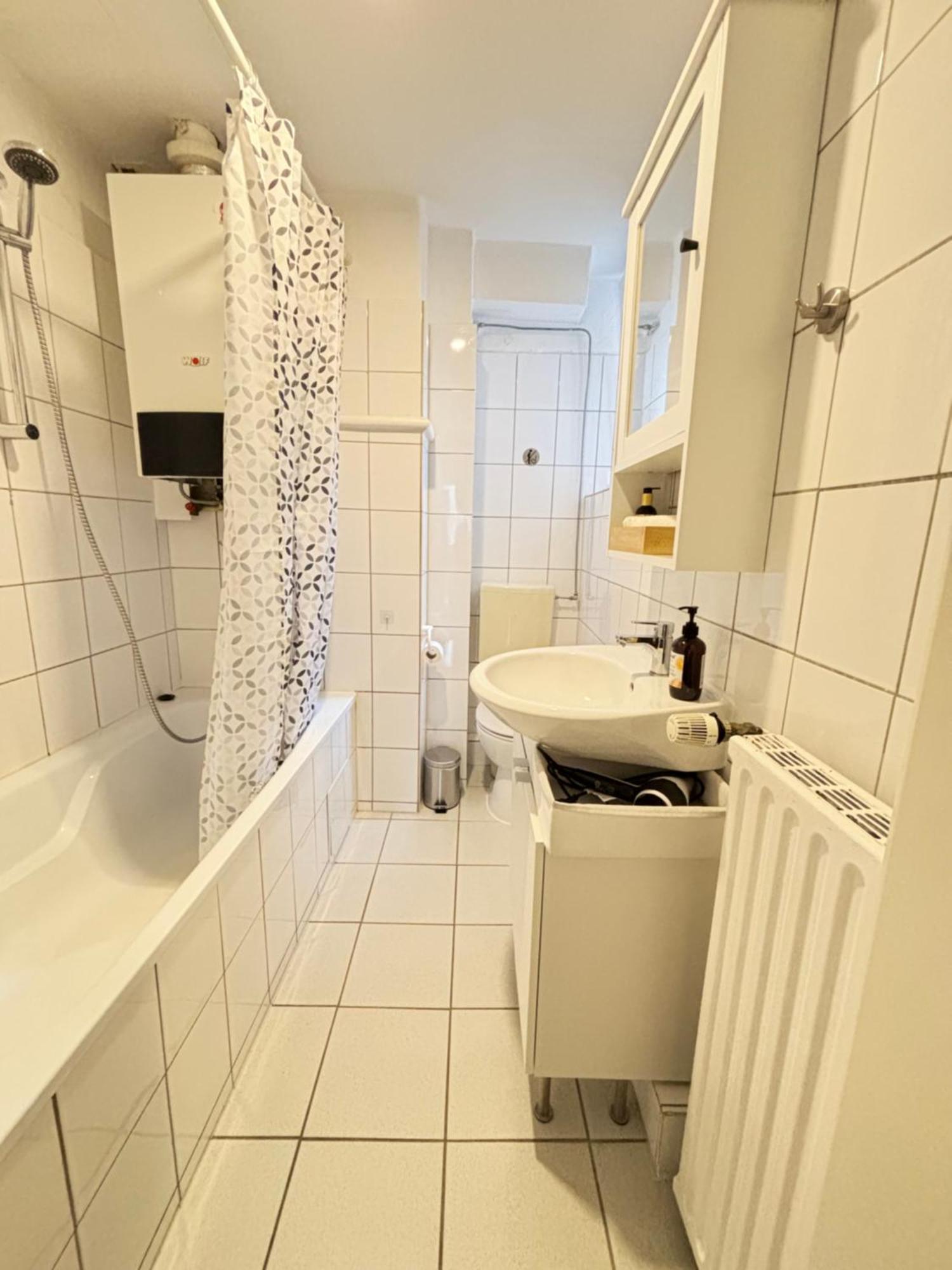 Cozy Apartment In Hannover Central Exteriör bild